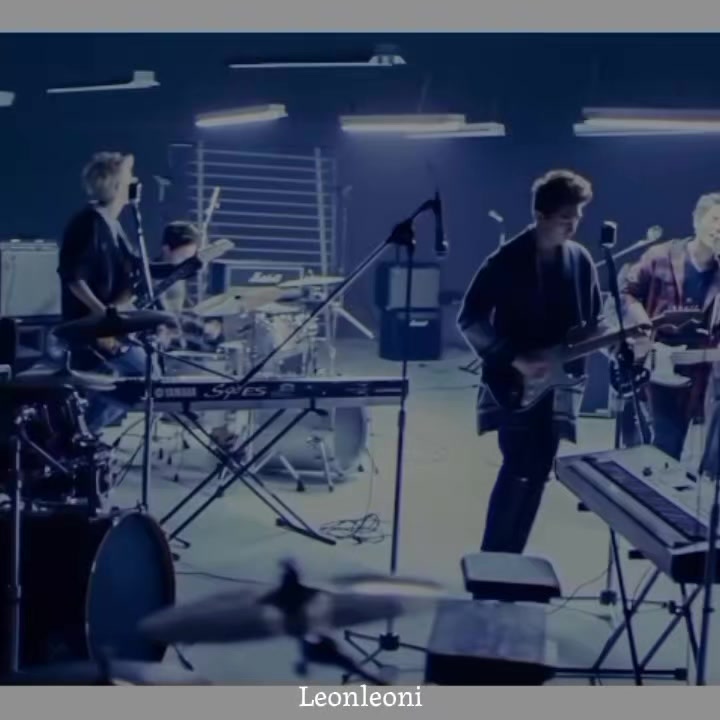 @⋆˚𝜗𝜚˚⋆