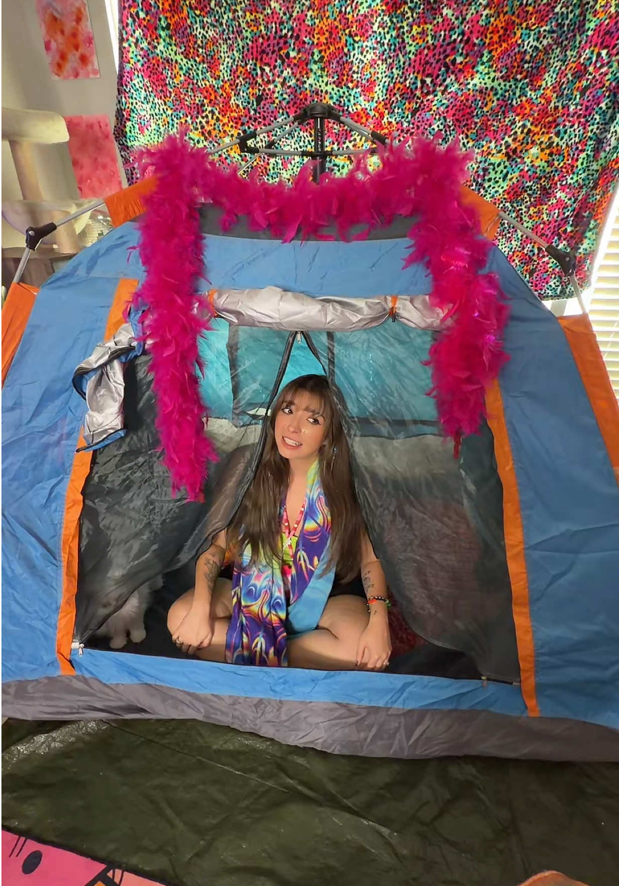 @vybrantvibes