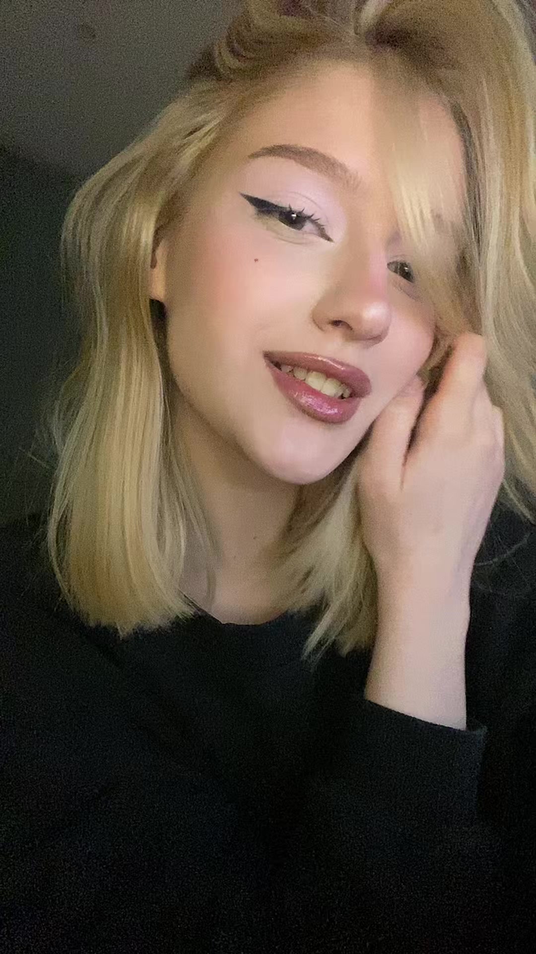 @машка