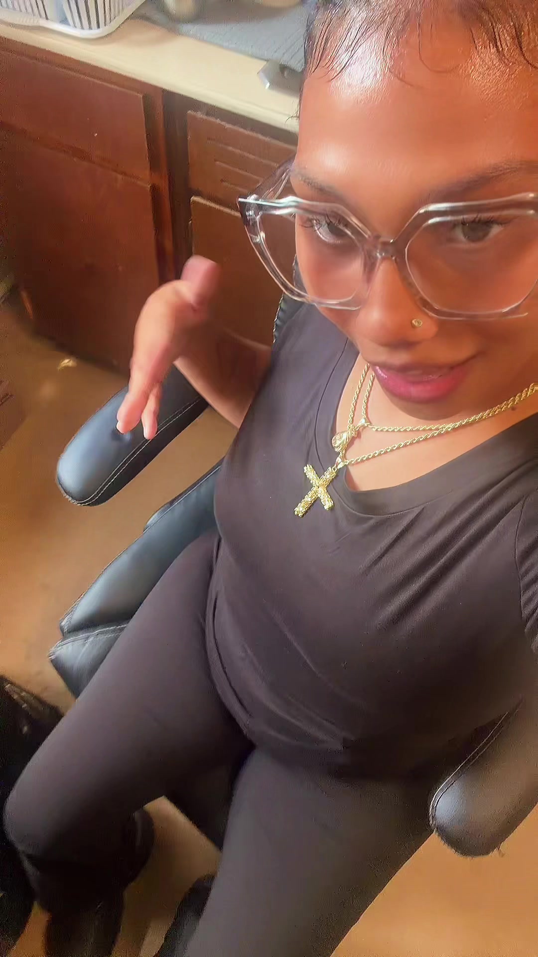 @Jasmine 🩷👩&zwj;❤️&zwj;💋&zwj;👩🏳️&zwj;🌈