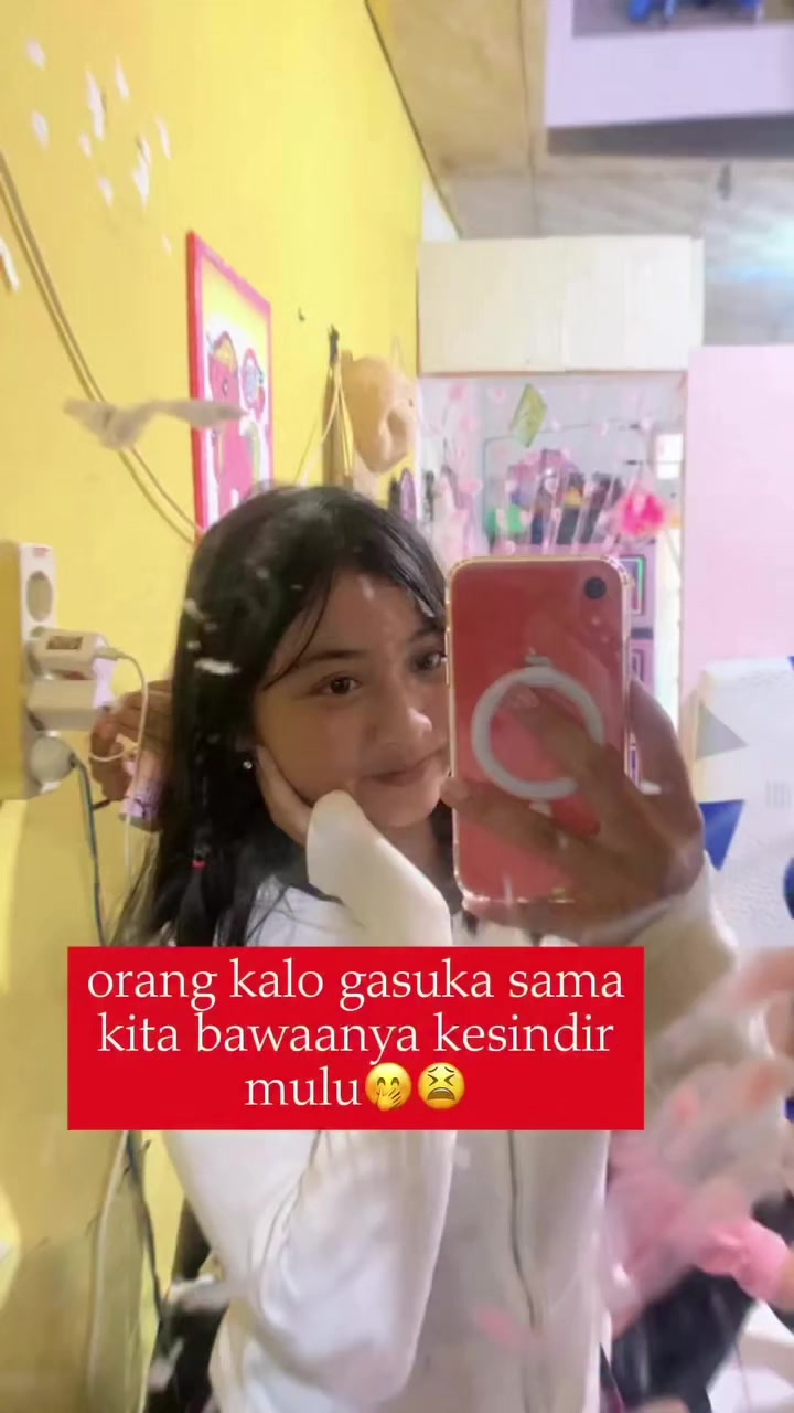@fitriirorr