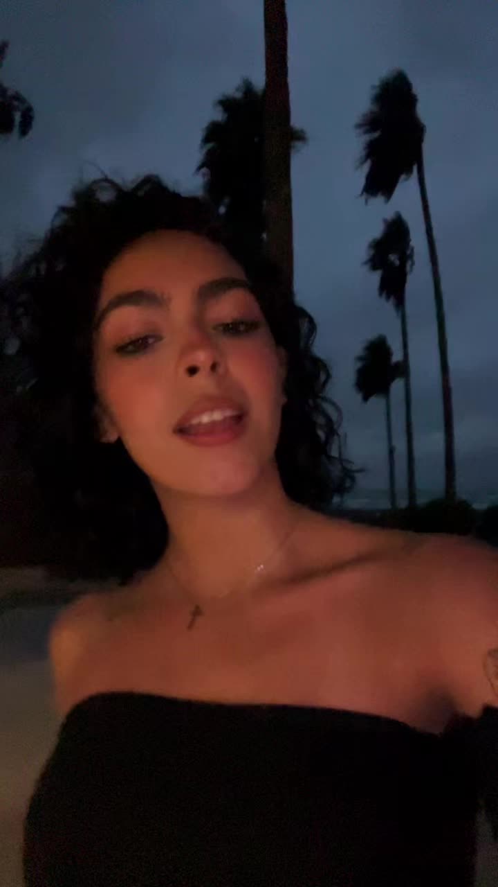@tarabehboodi