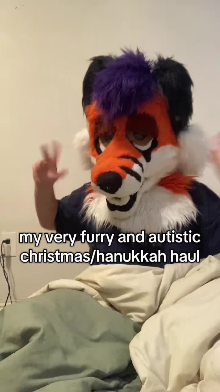 @foxinaflannel