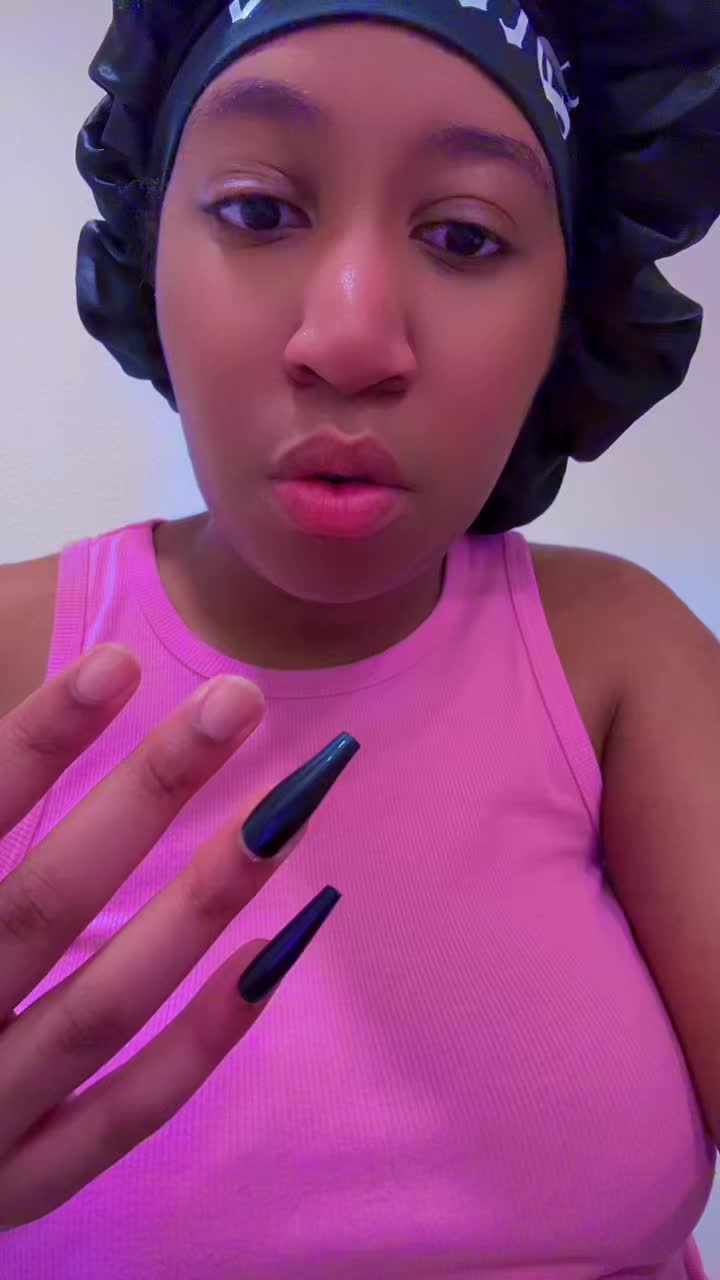 @lovelymika99