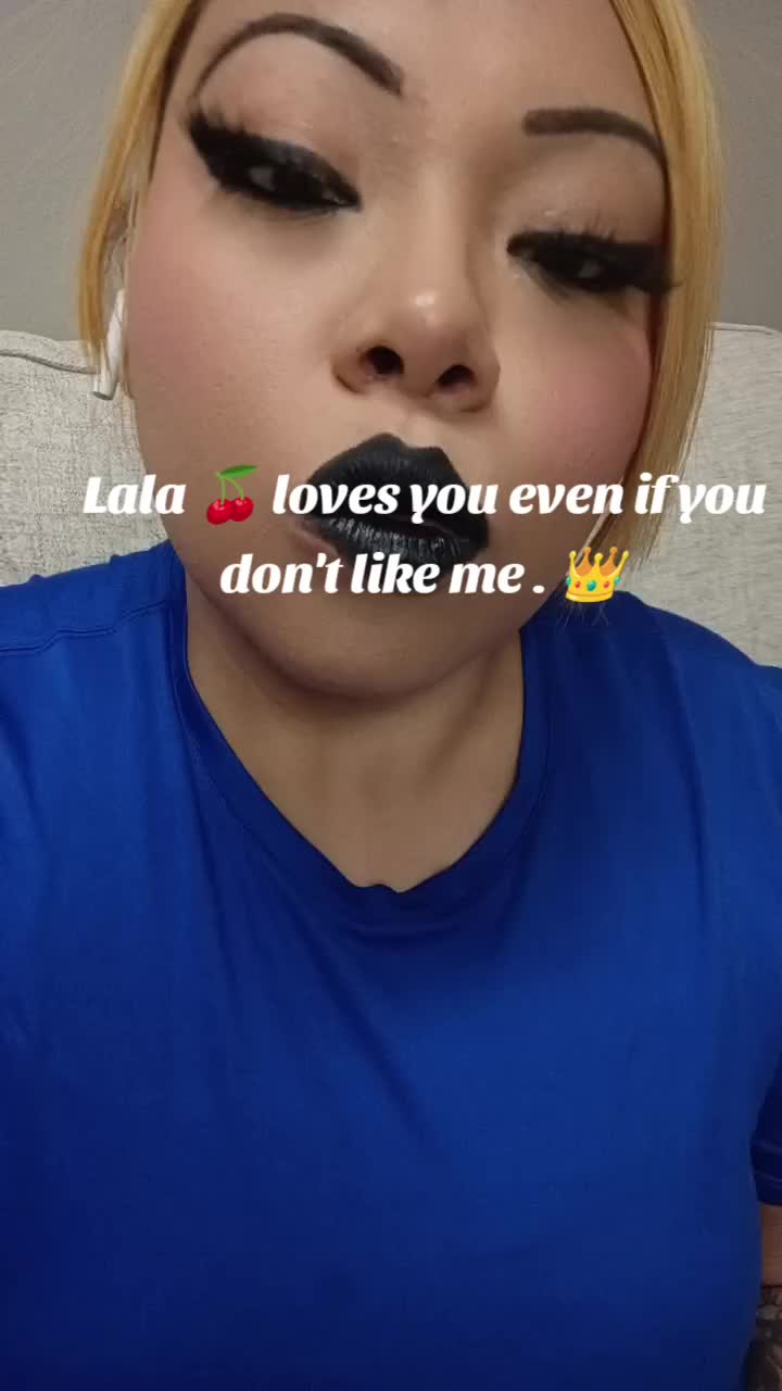 @Lala2Savage