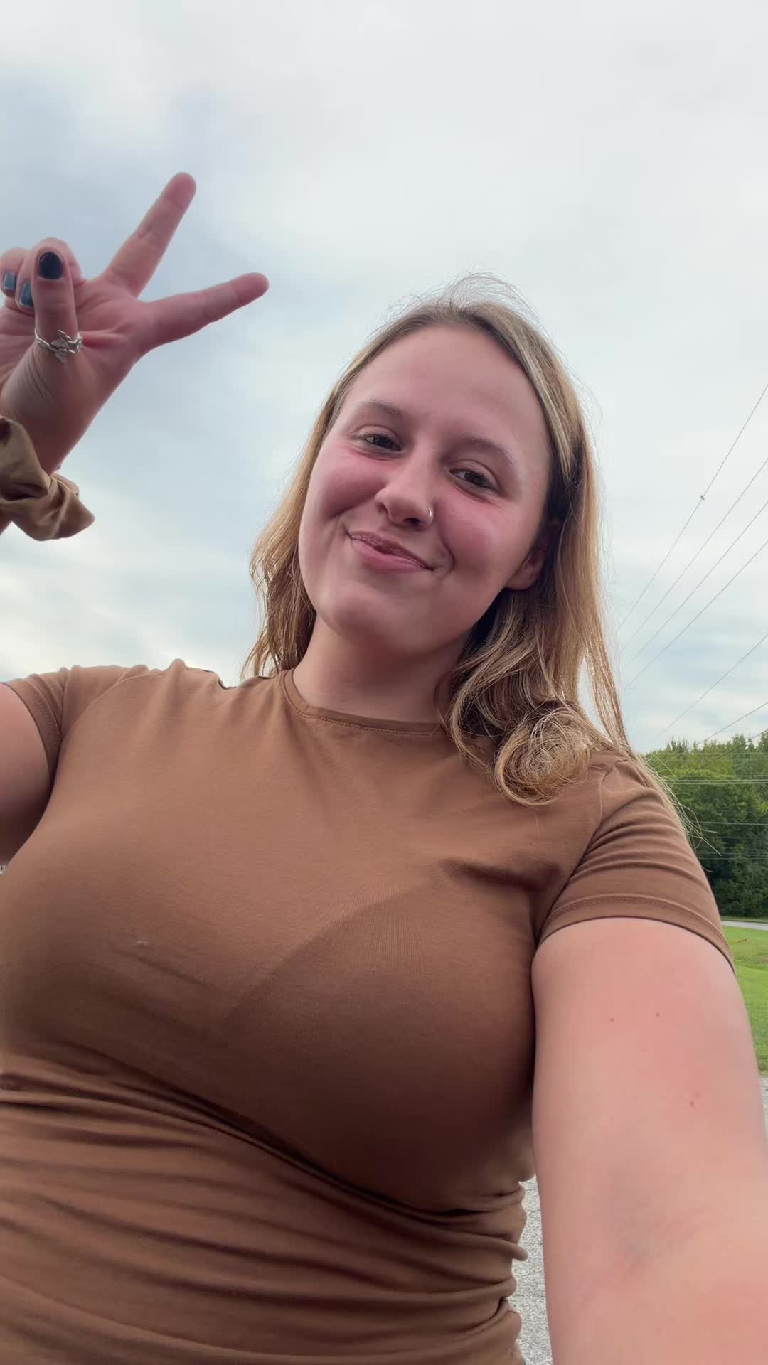 @Hannah | Queen Era 🦋✨