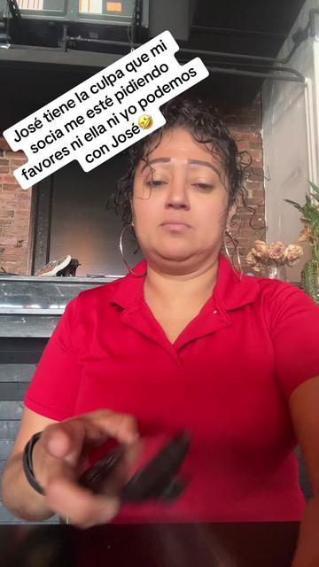 @karlahernandez2078