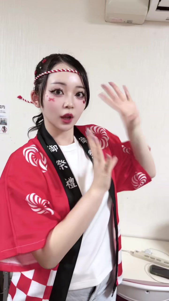 @高身長アイドルチャワリ･チャコ