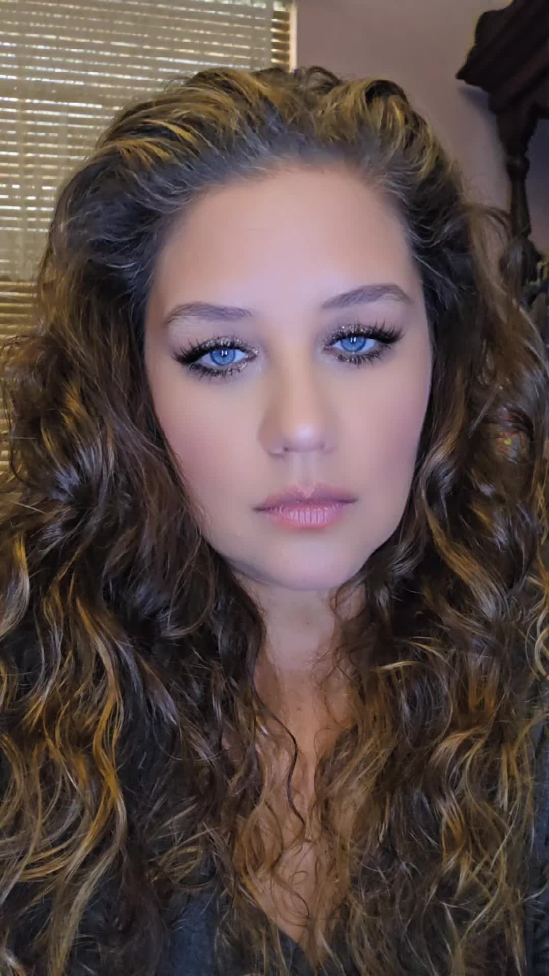 @SoniaBlue72