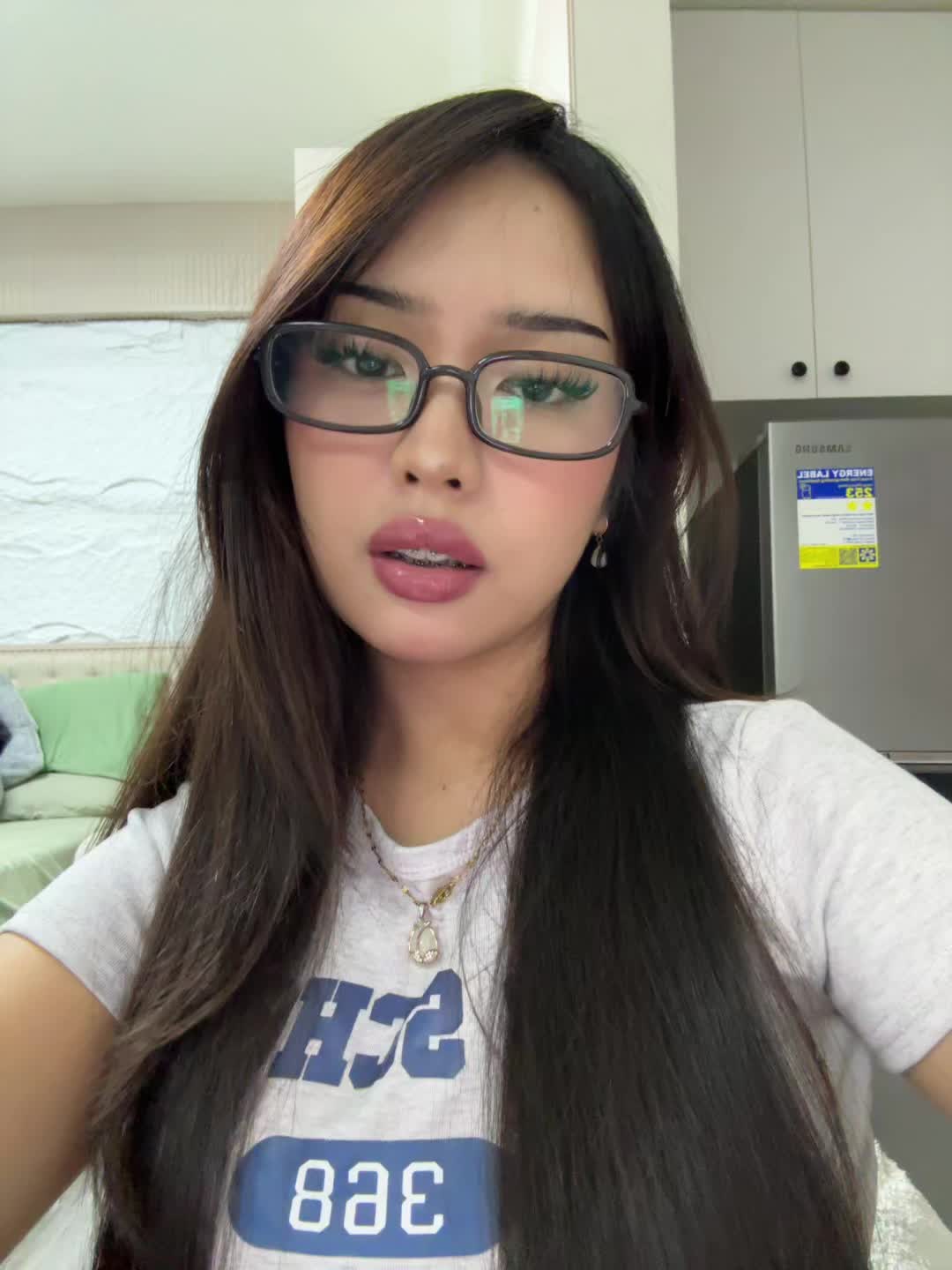 @Miss AA