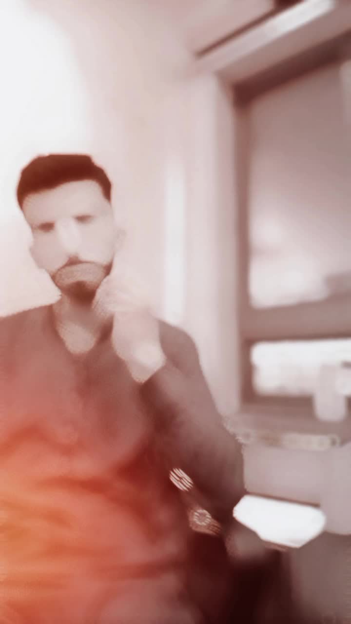 @️