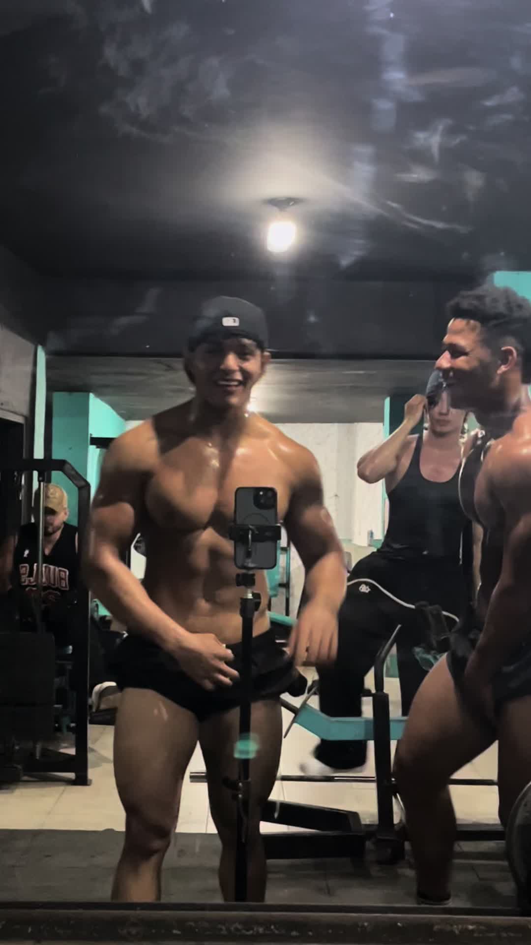 @Julián Arriola