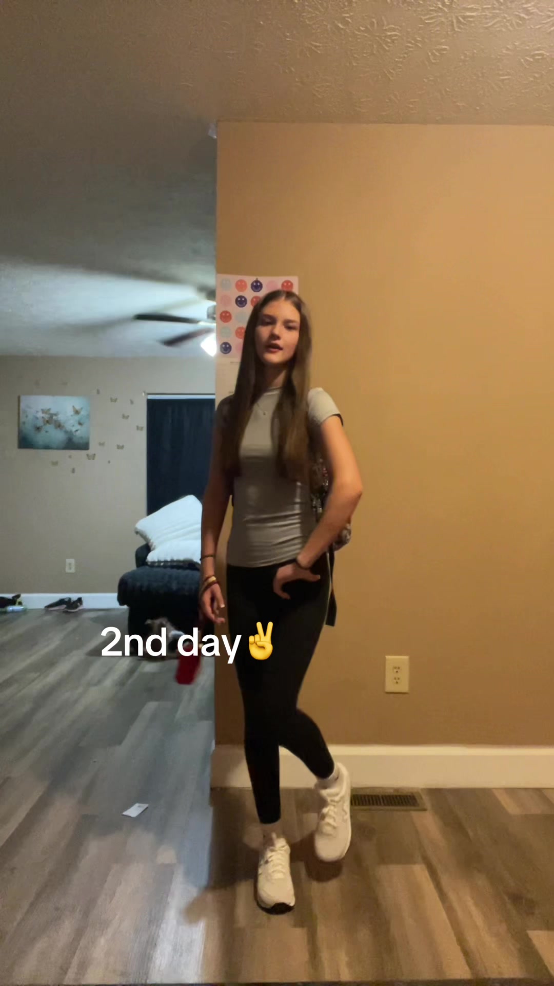 @Bella