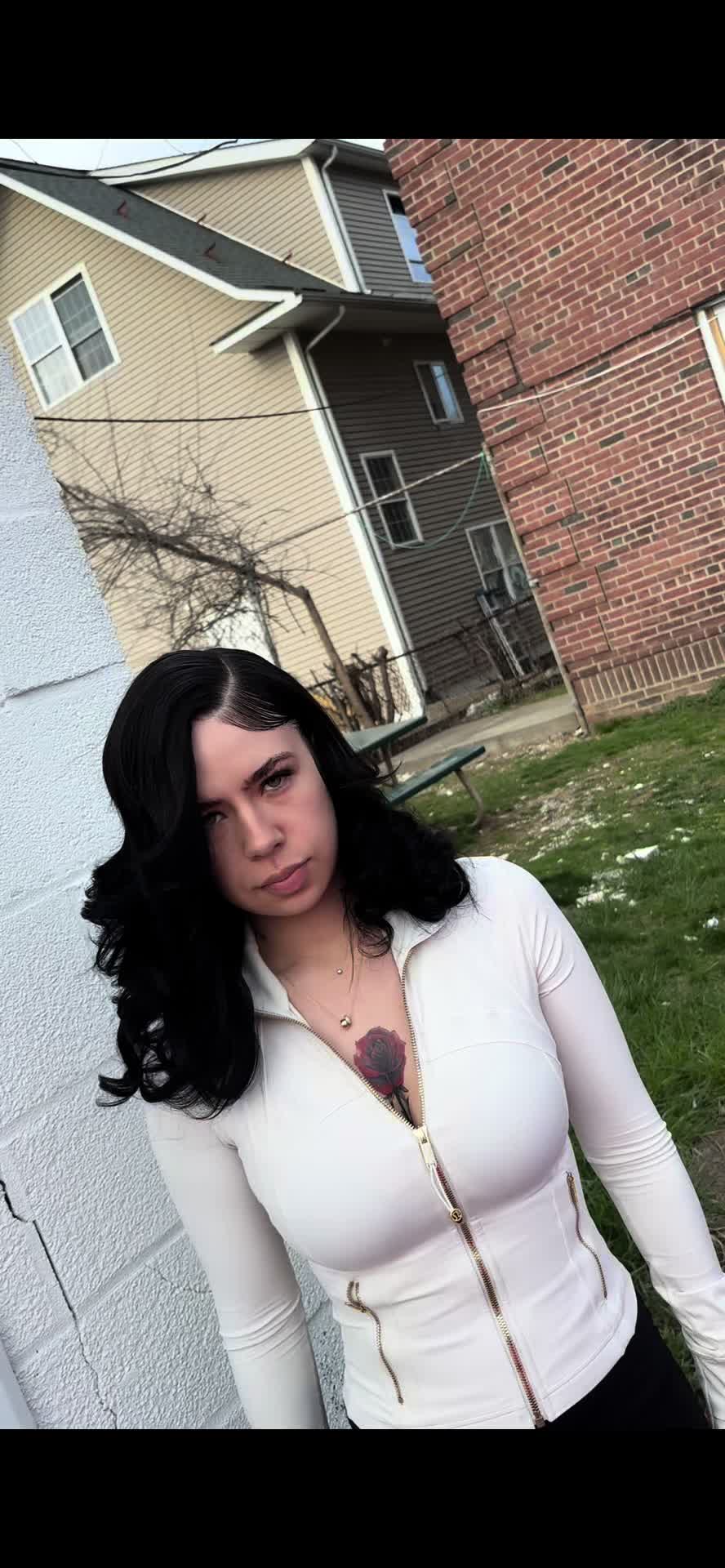 @ClassyyM
