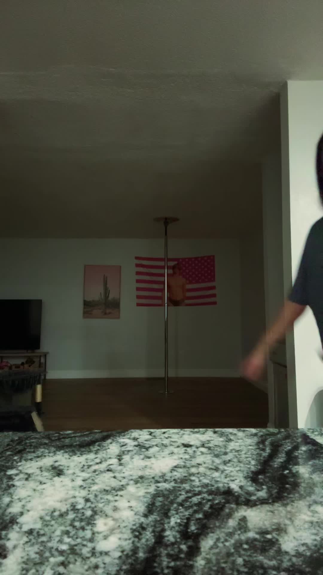 @g