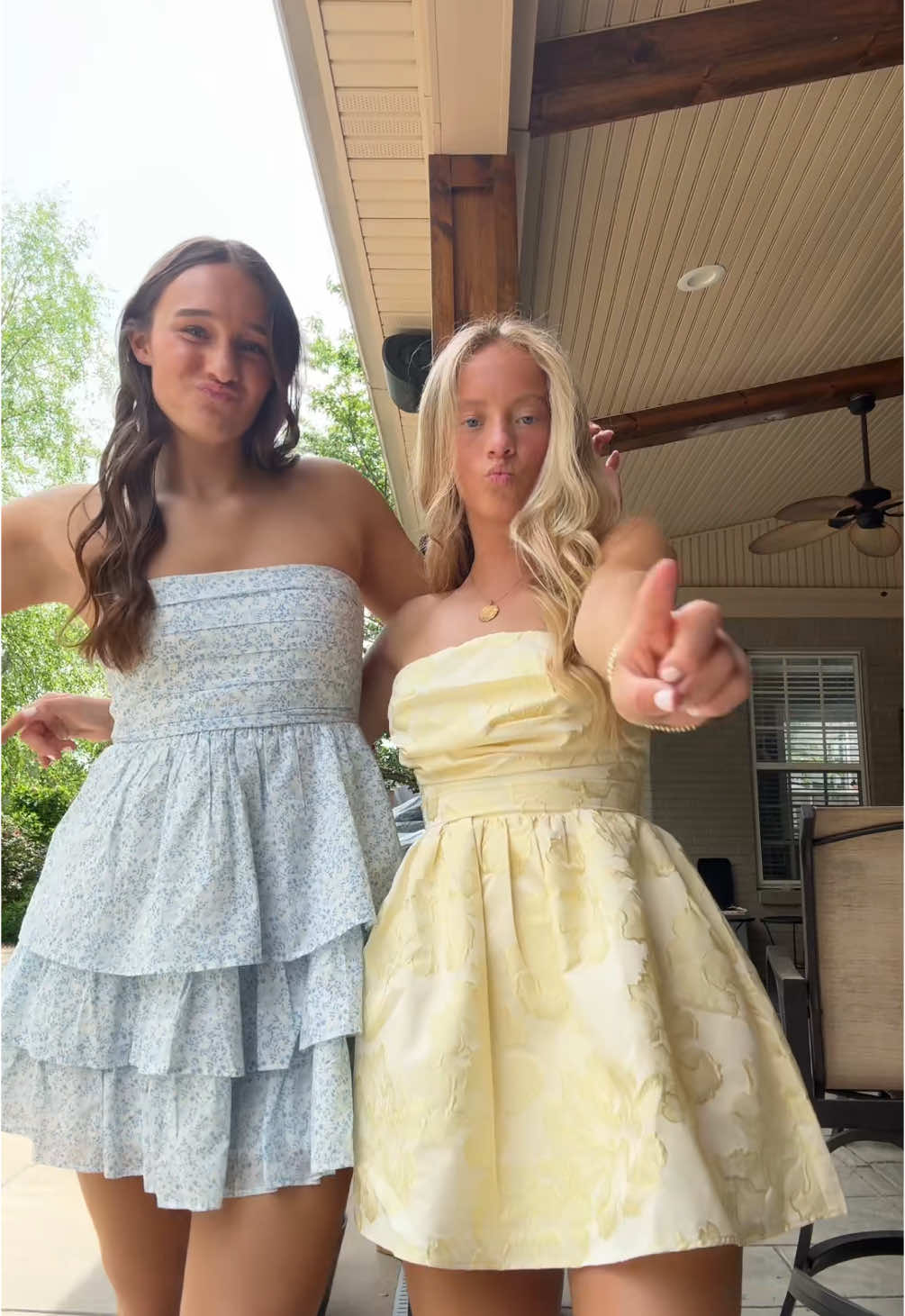 @ella