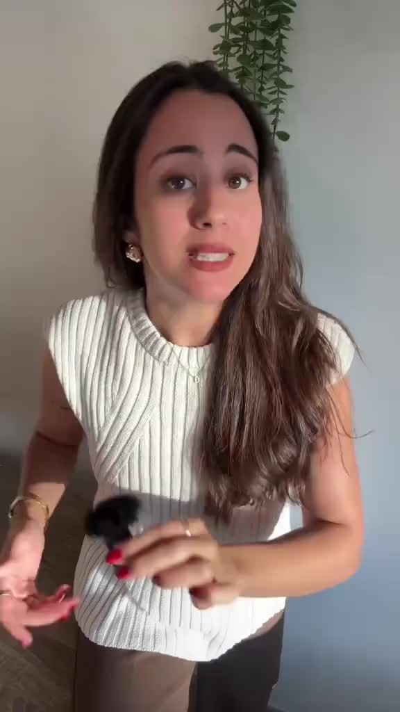 @Laura Vigueras | Finanzas