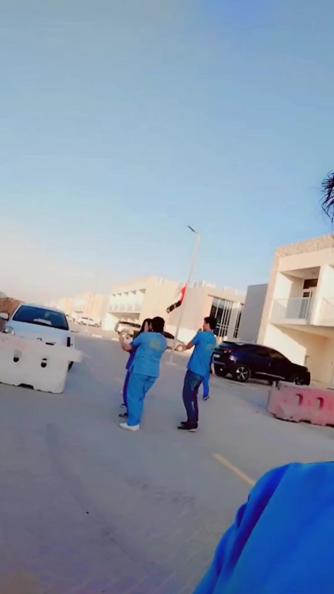 @Security 👮♀️l am queen