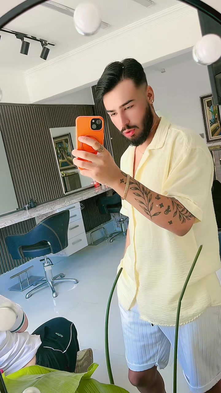 @Azat Padır
