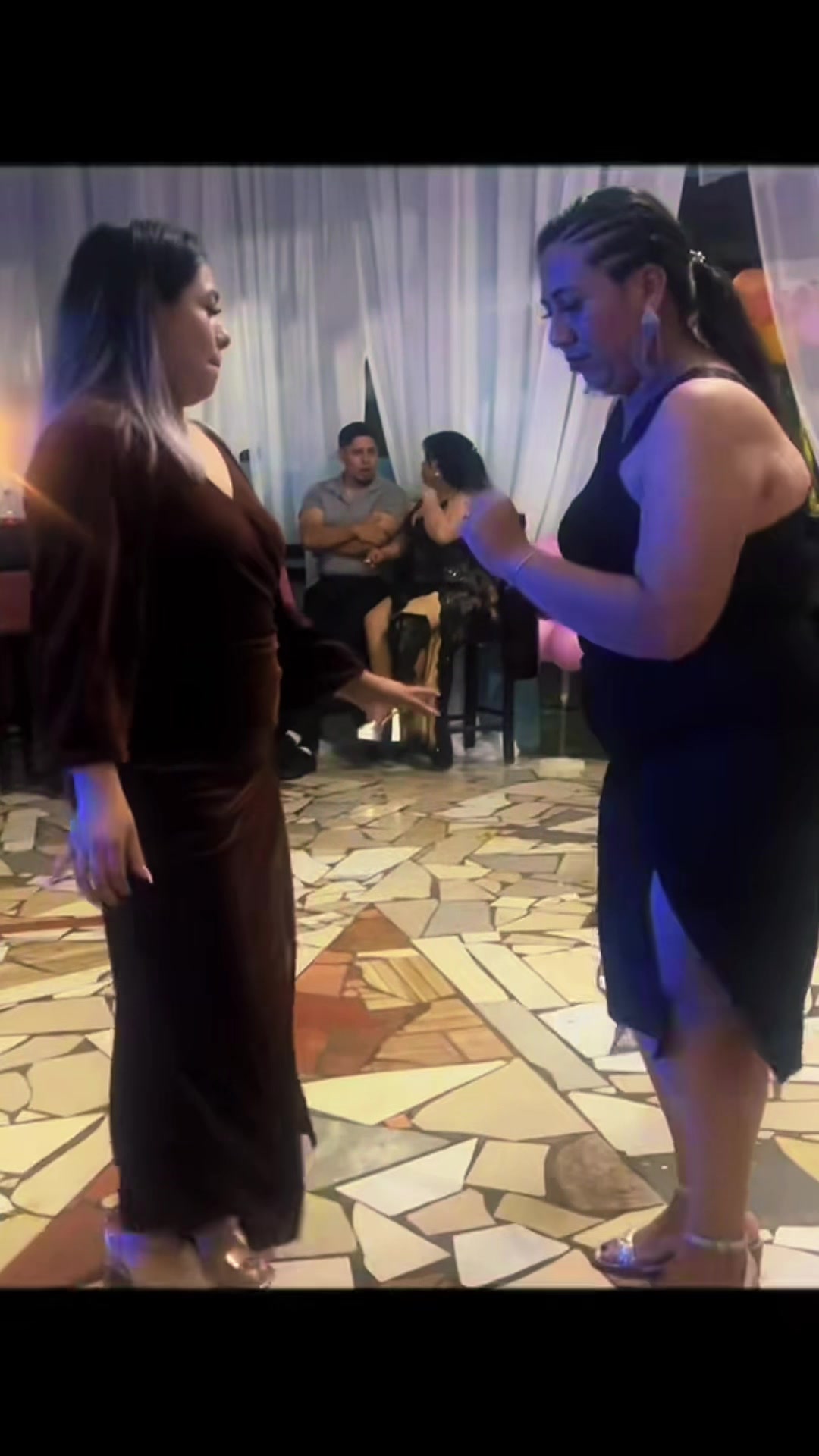 @Esthela Peña