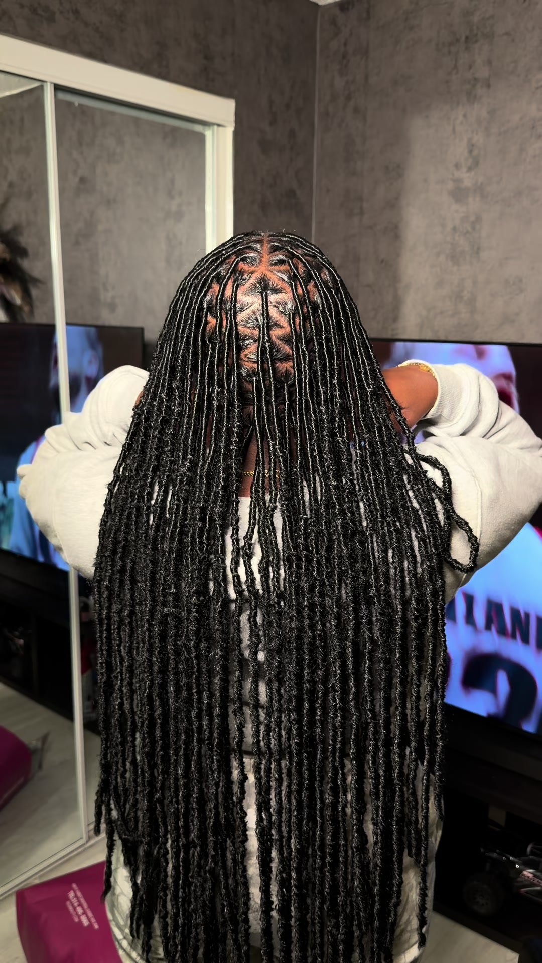 @DERA HAIRSTYLES