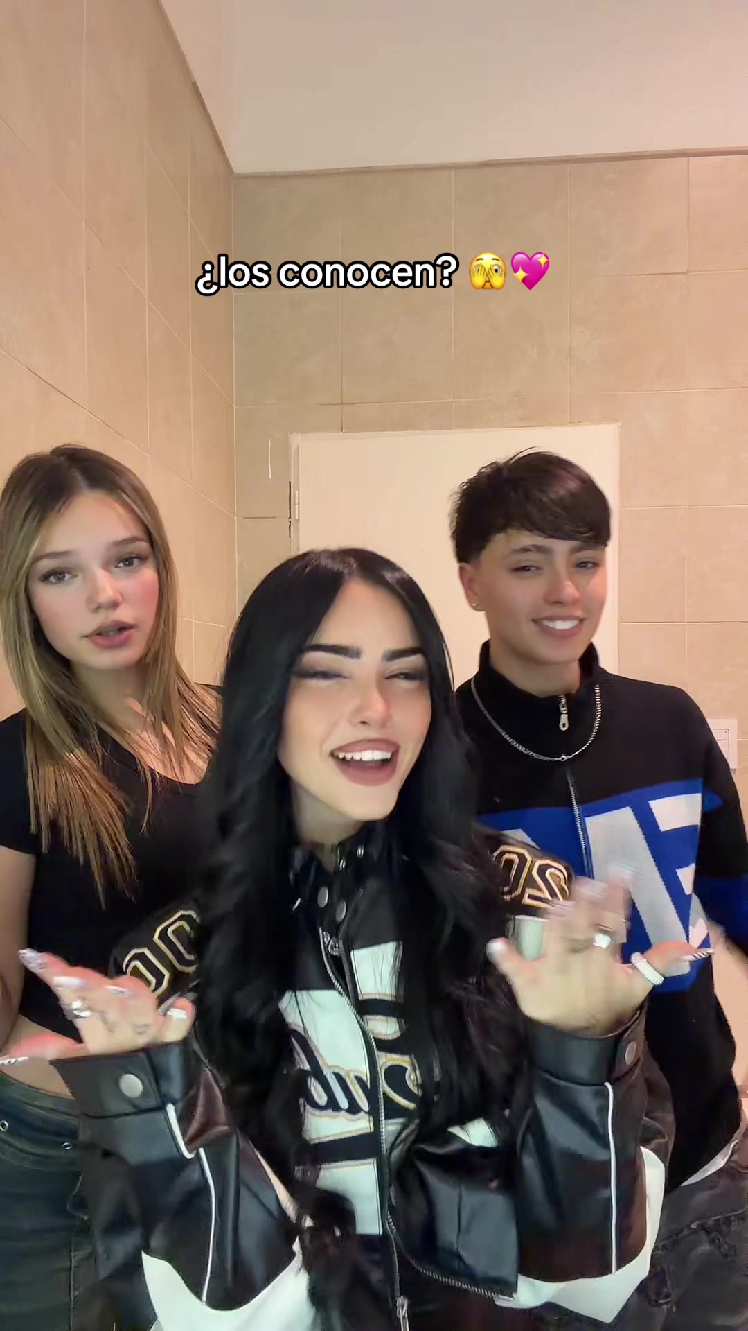 @Valentina Goldzen
