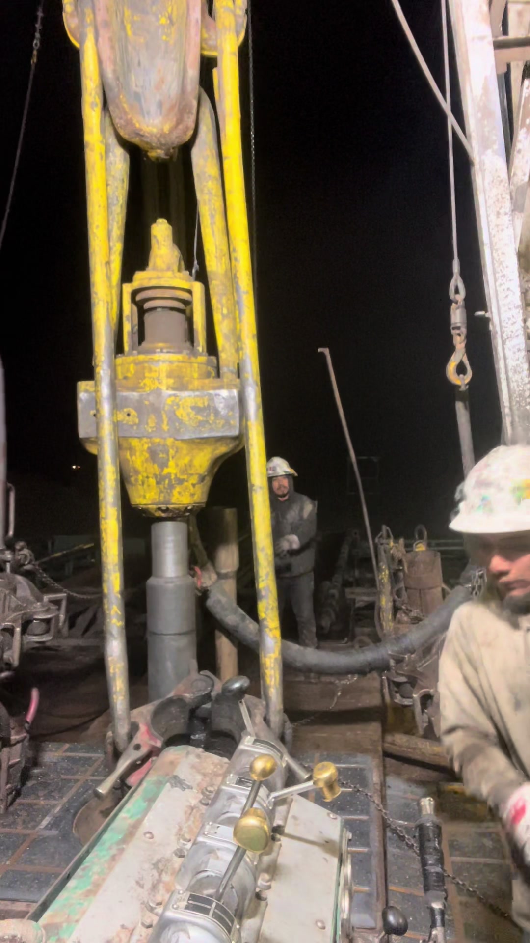 @Anibal 🇬🇹💪💵🛢️