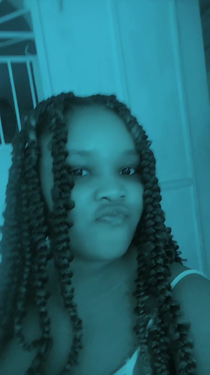 @Nadine Gédé