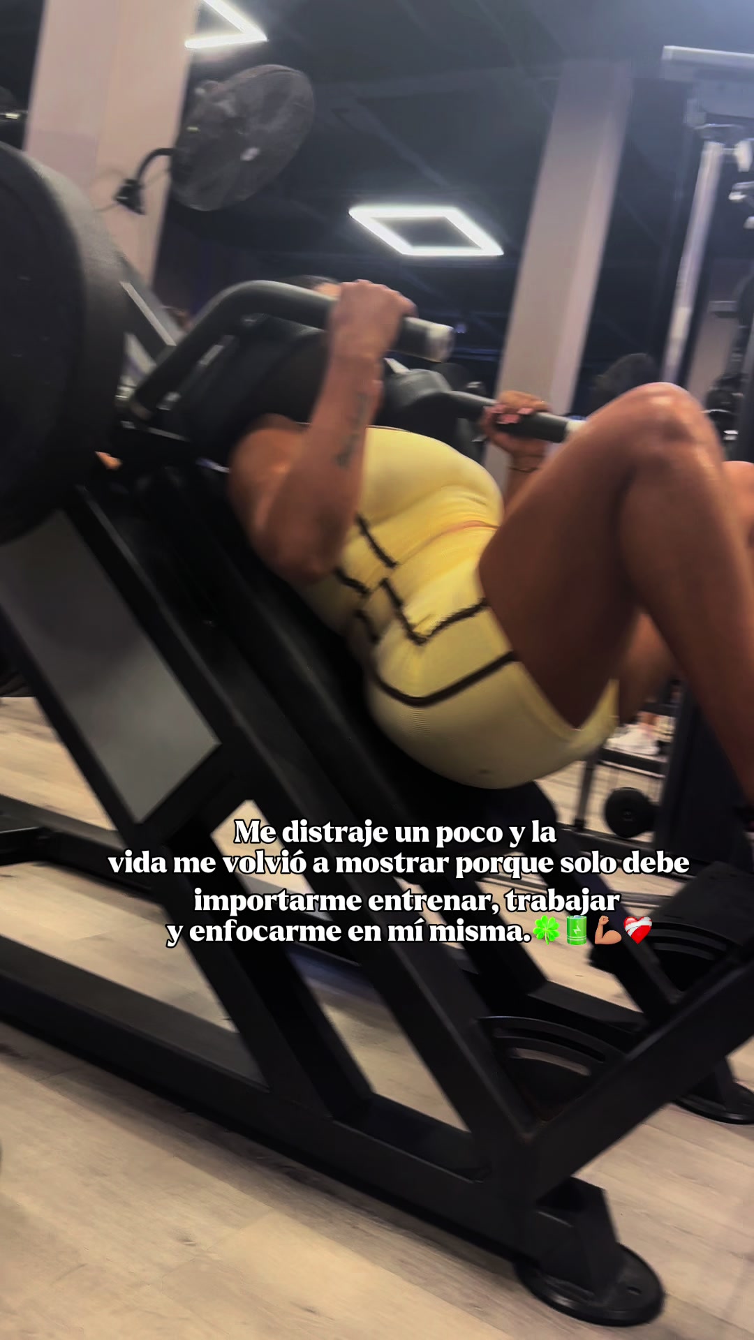 @vicky🦋🧸❤️