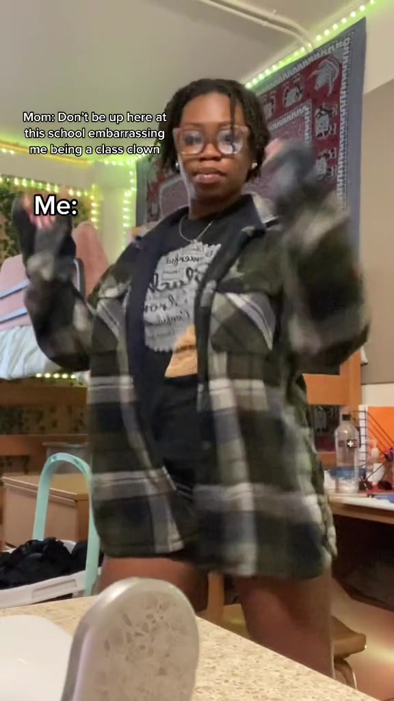 @ARIEZZIE💋☮️