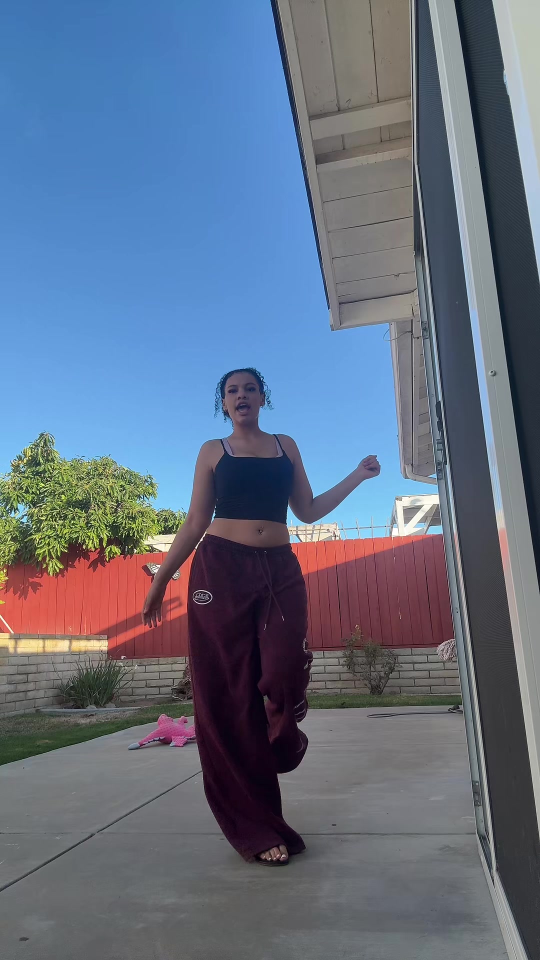 @𝒟𝑜𝓃𝓎𝒶💋