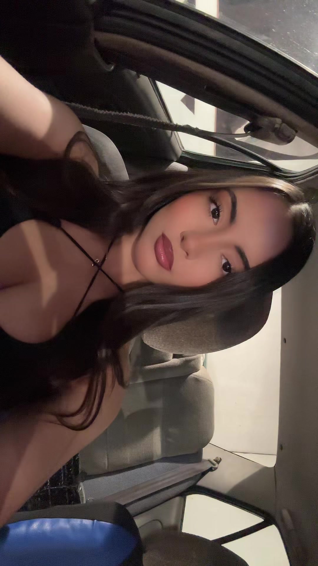 @𝙖𝙣𝙣𝙞𝙚 ★