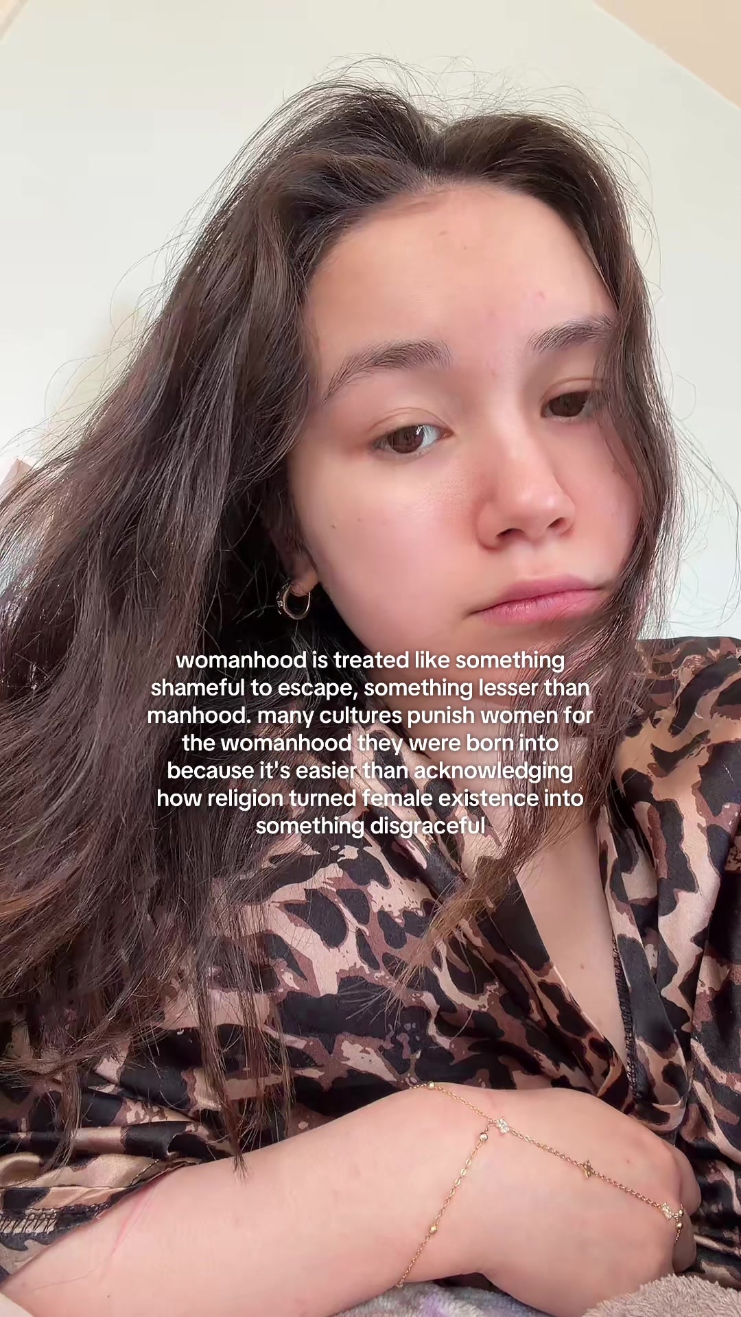 @EMMY ດາຣາ | feminist oracle