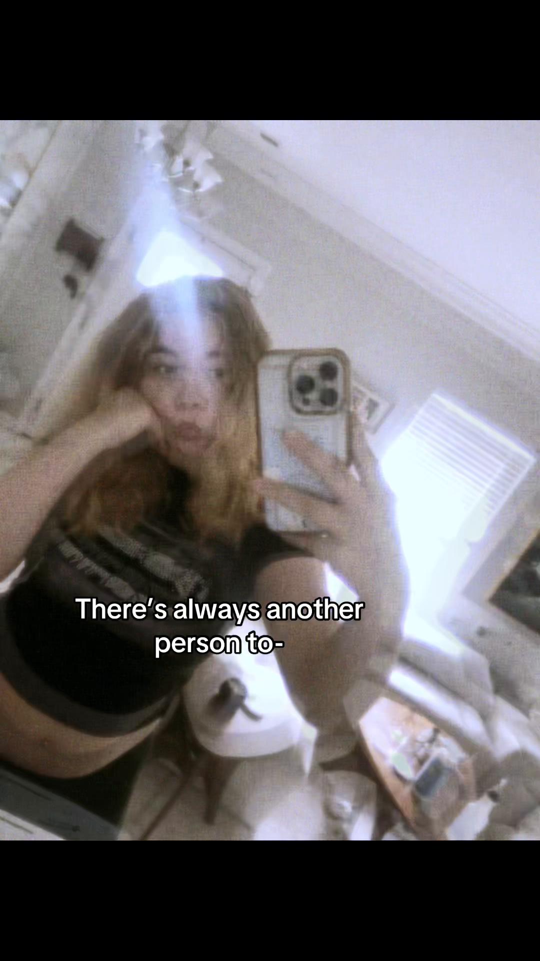 @Brooke𖣂