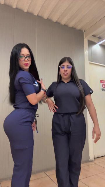 @ANA KARINA 🖤