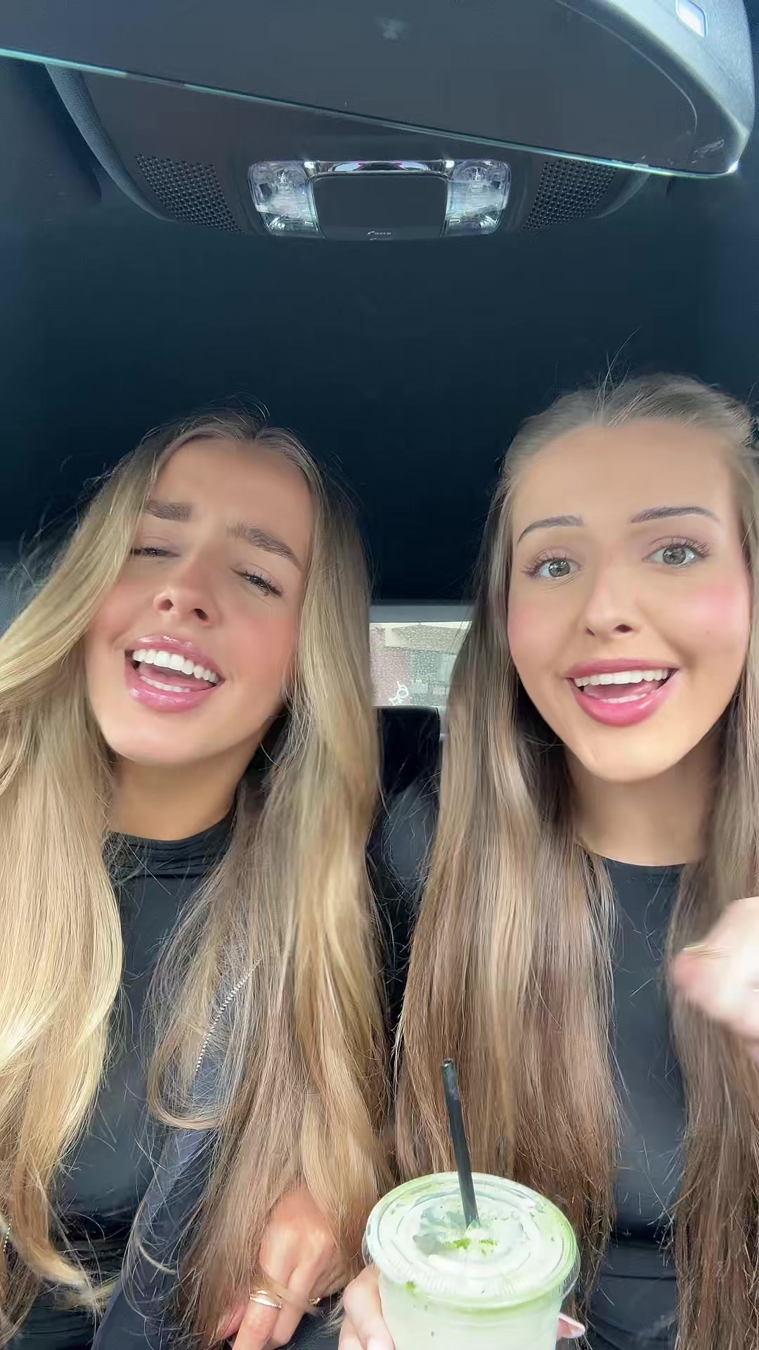 @Weronika