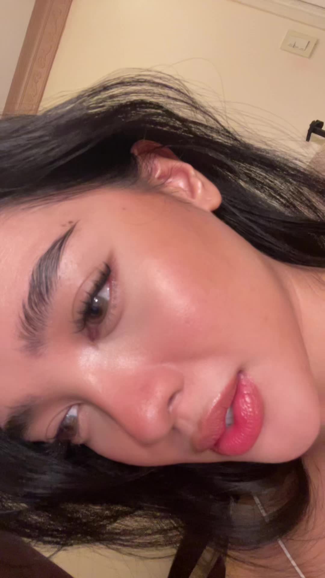 @merianvenah on ig
