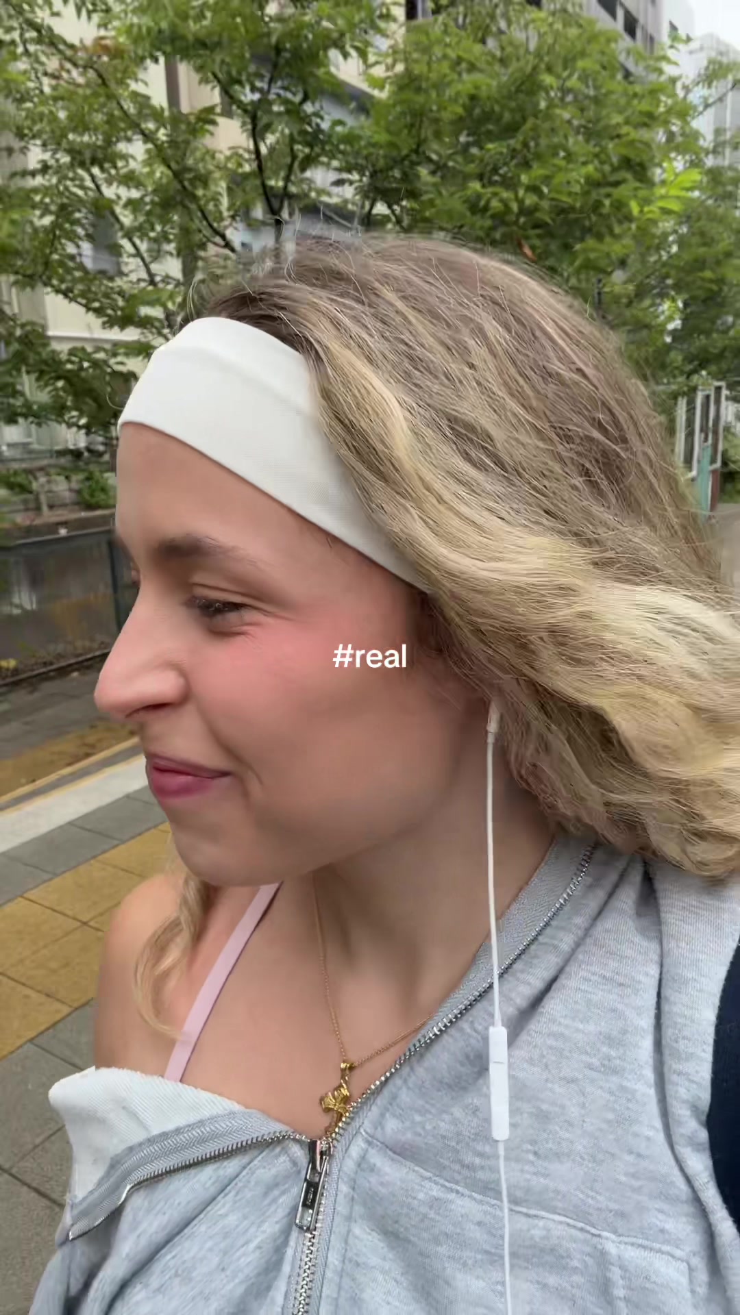 @Anjelinna