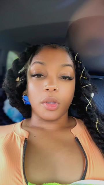 @Chenelle Brady 🇻🇮🇻🇮