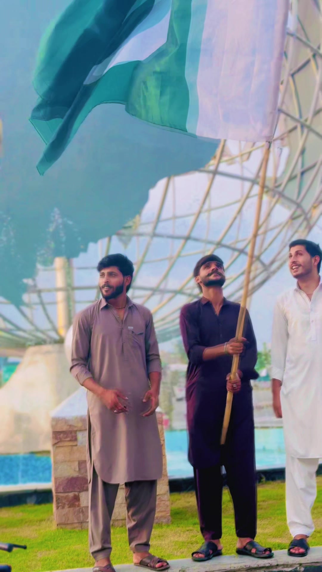 @🦁 it's... کمانڈو 🚨🚔