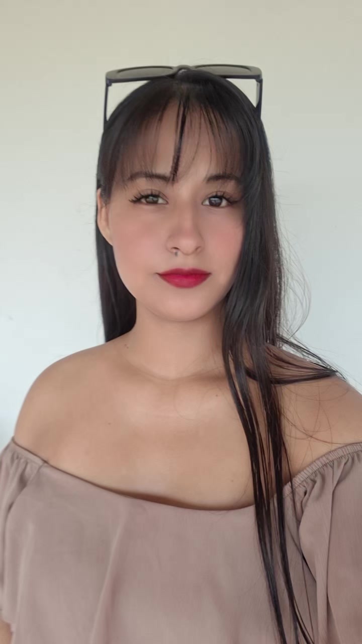 @🦋A'naly Chuquihuanga🥰🍒😘