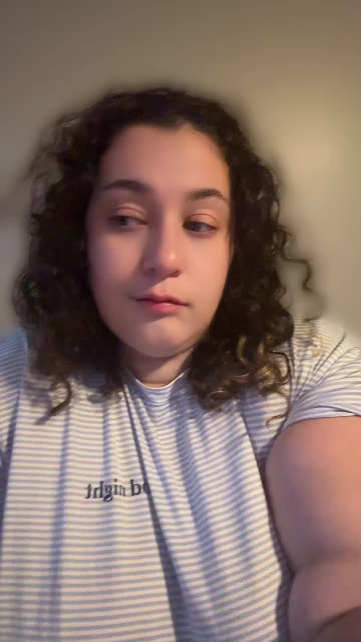 @💜🩷🩵 IceQueen92 🧊 👑 😴🐐