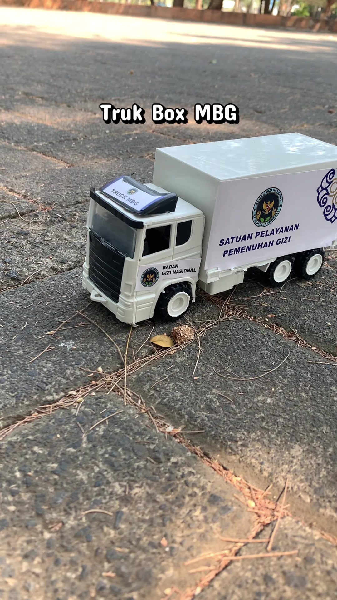 @AR27 TOYS