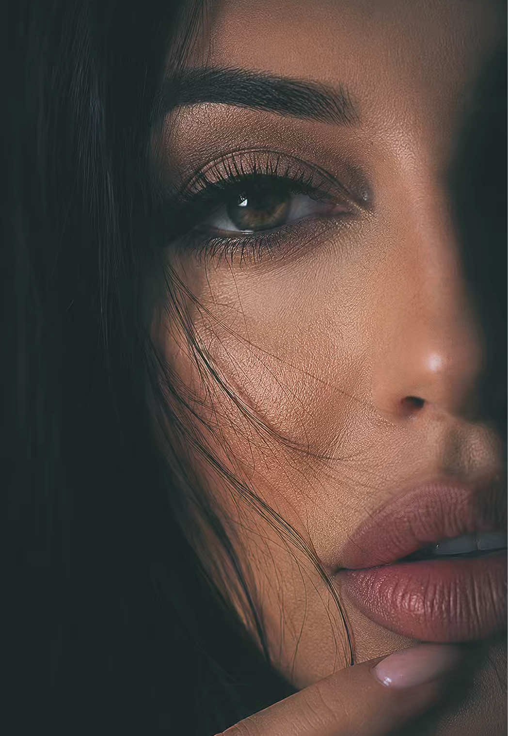 @themodernmadonna