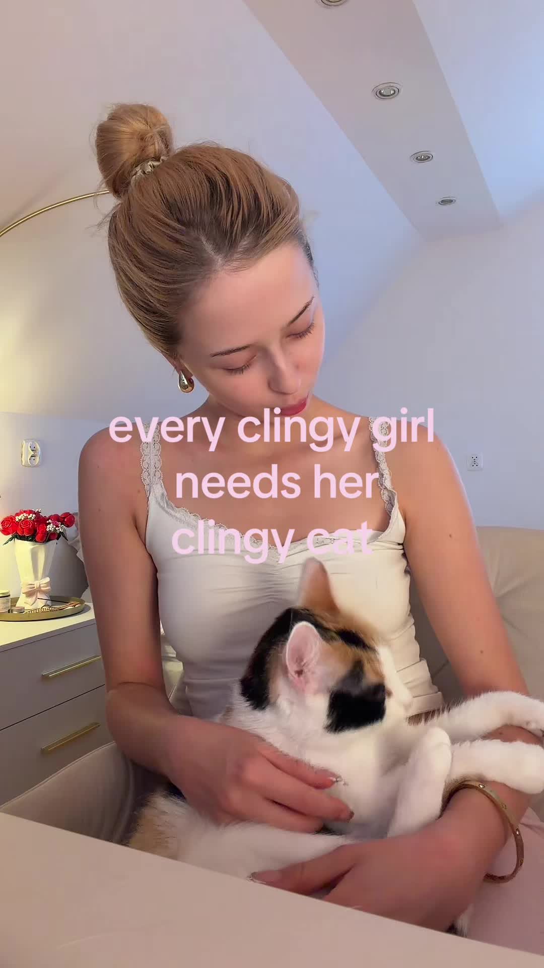 @Vicrossie🪽