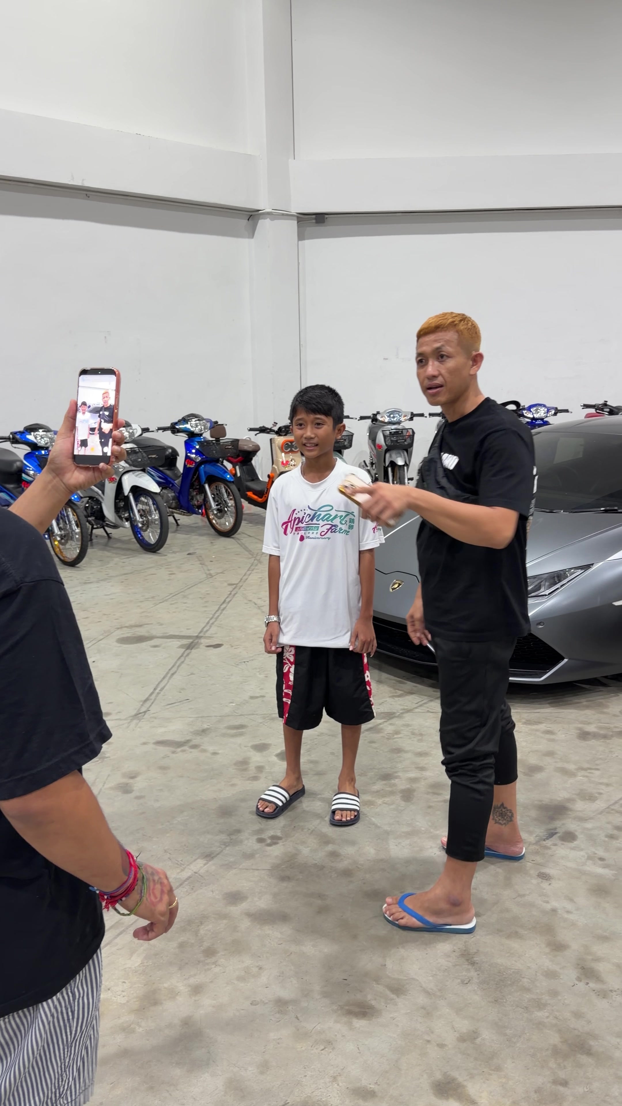 @น้องพีแม่ผึ้ง9898