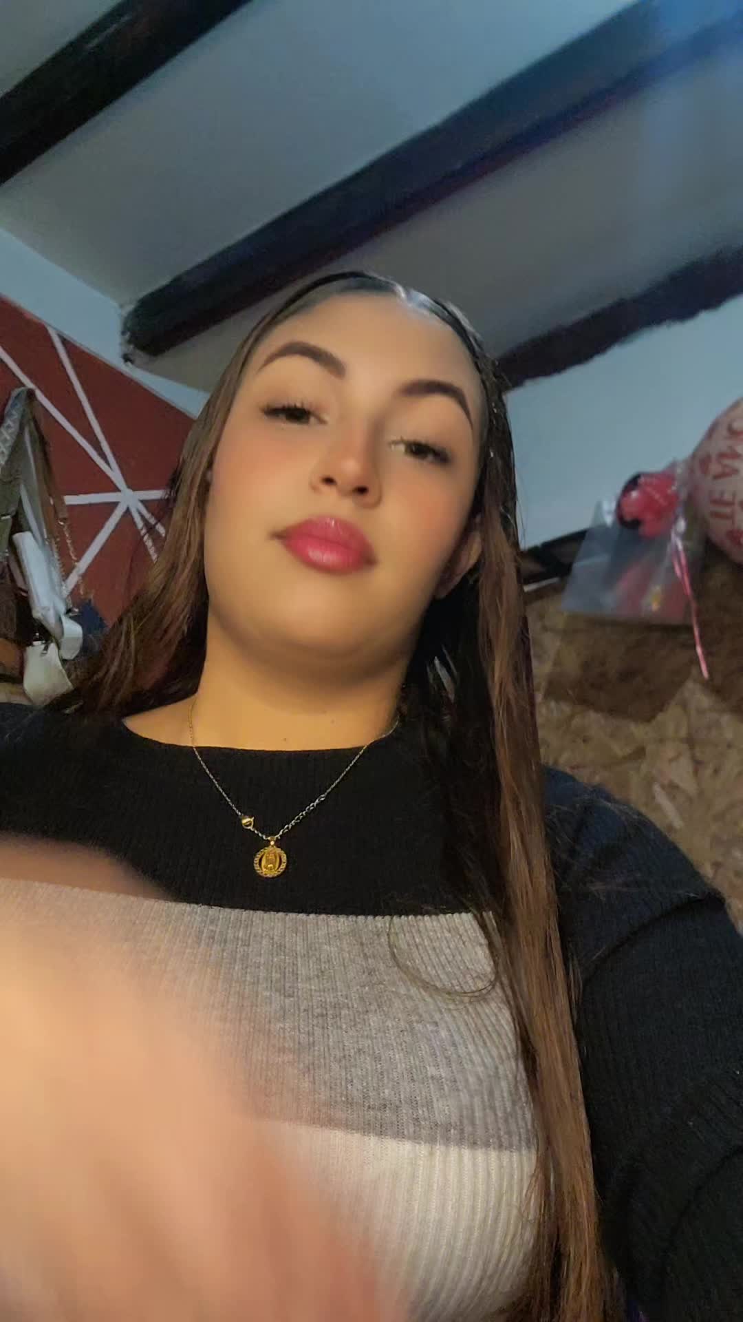 @valen😍🇨🇱🇻🇪