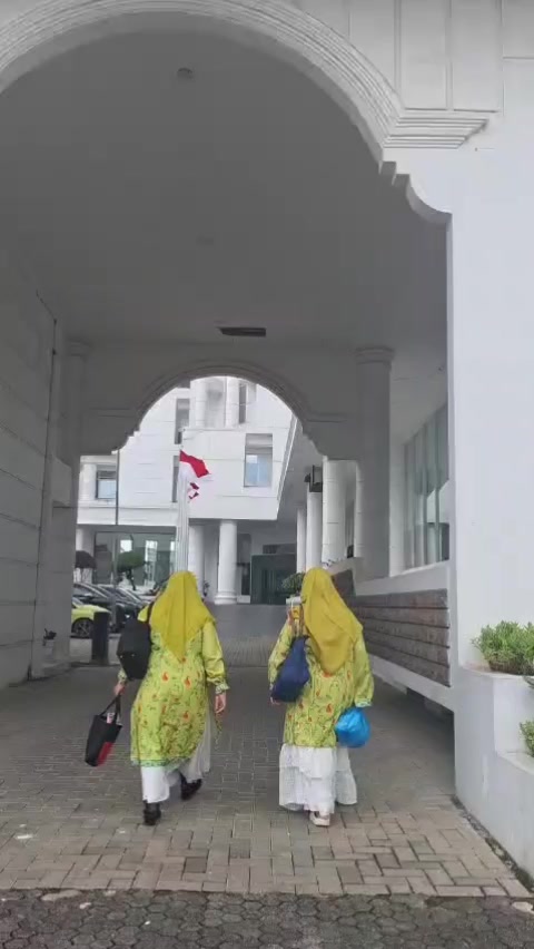@RitaHuraiya