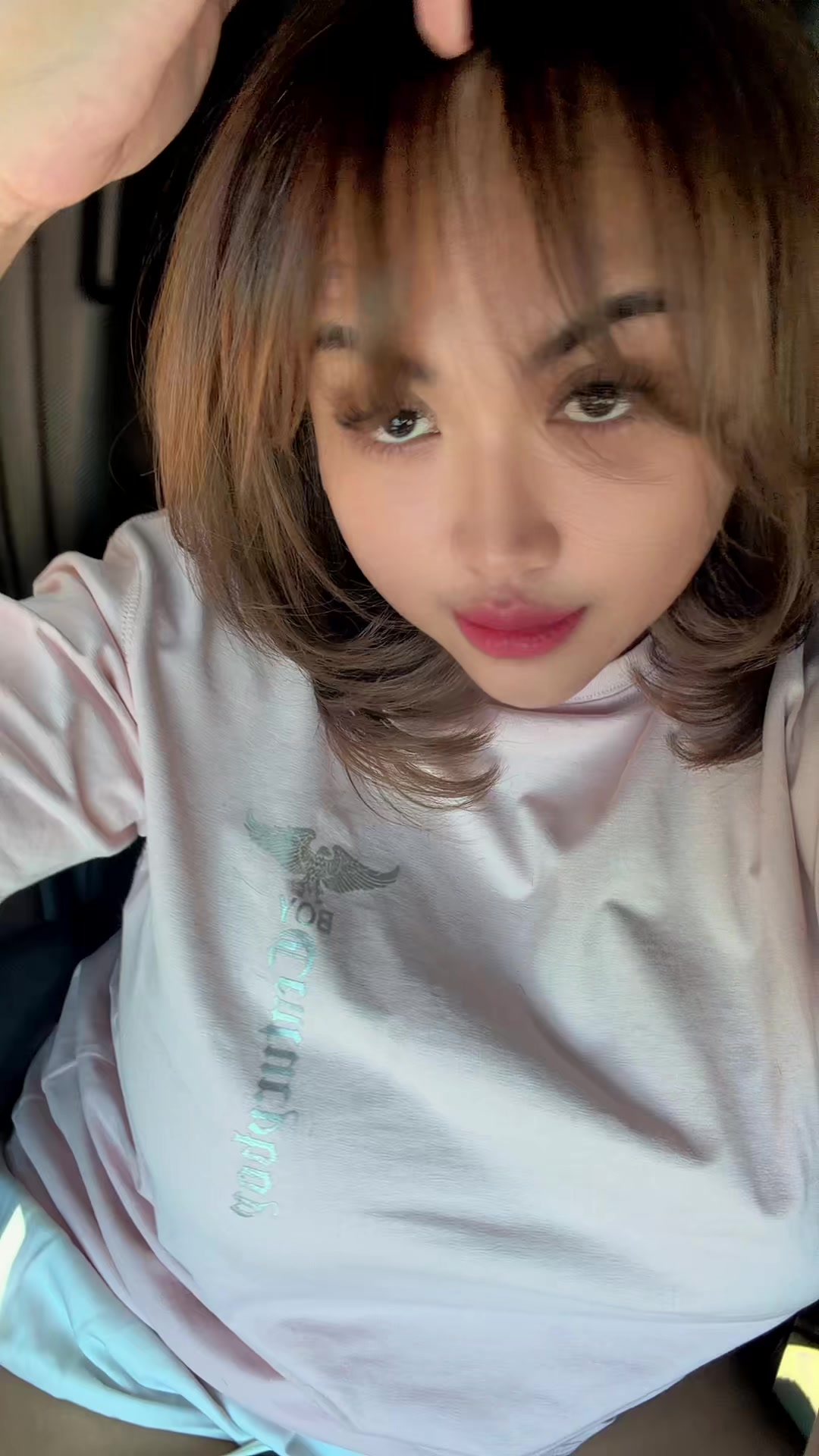 @woshella
