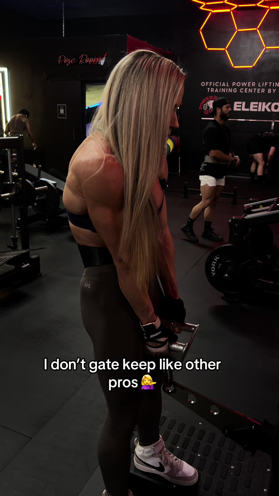 @Madeline Stanek | IFBB Pro 🌐